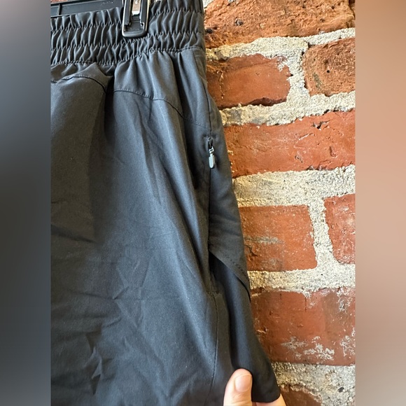 Avia Women’s Running Shorts with Bike Liner, 4” Inseam, Size 2xl - Picture 6 of 8